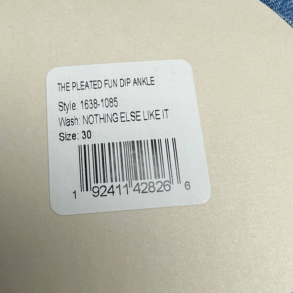 Snacks by Mother The Pleated Fun Dip Ankle Jeans Size 30 Button Up NWT - Picture 7 of 12